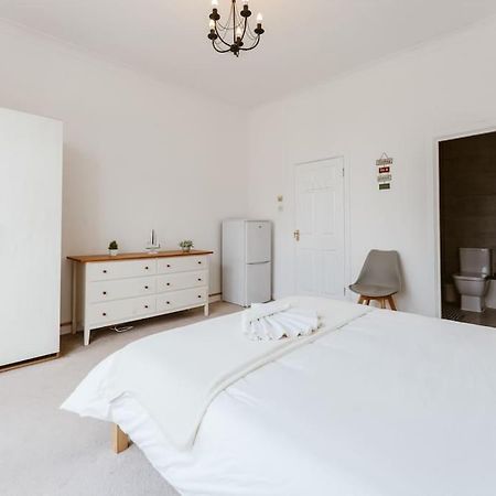Spacious Ensuite Room Near Top Tourist Attractions Londres Extérieur photo